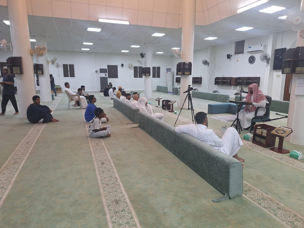 dawiahrt's tweet photo. درس علمي بعنوان:
📋| شرح كتاب التوحيد للشيخ محمد بن عبدالوهاب 
🎙️ | الداعية : خالد بن عبداللطيف المزهر 
🕌| جامع (اليرموك) 
⏰| بعد صلاة المغرب
🗓 | الثلاثاء 02-12-1447هـ
👥| عدد المستفيدين (20) مستفيد
@dawahrt https://t.co/HCOKcGy7oC