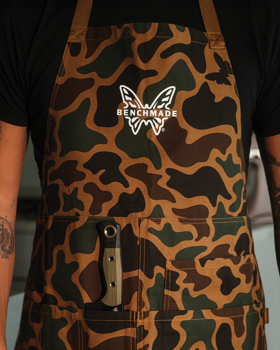 BenchmadeKnives's tweet photo. For a limited time only, receive a Benchmade grilling apron that also functions as a knife roll ($80 value) with any cutlery purchase.

The work starts before the fire and the right tools make the difference.

The Station Knife handles the prep. Clean cuts. Consistent control.

Gear up for the season. While supplies last.

https://t.co/sc294k0zLz