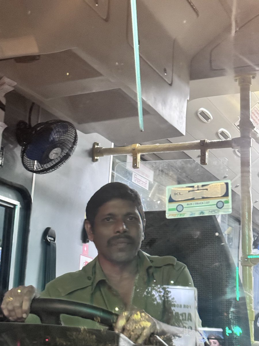 saurabhdaveee's tweet photo. Complaint against Bus No. MH01FE6183. Near Balkanji Bari bus stop, the driver was driving rashly and almost hit my Activa. Strict action needed before someone gets hurt. @myBESTBus  @PratapSarnaik @CMOMaharashtra @mieknathshinde @BJP4Mumbai https://t.co/RB9KVerQPL
