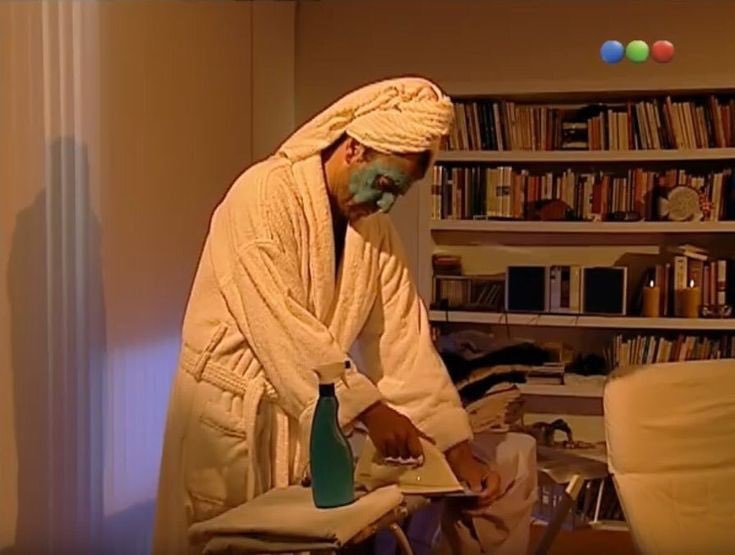 soneto138's tweet photo. Si estas pensando en mí
Y abril no funcionó
Pero te extraño aunque
No nos estemos entendiendo
Tener o no tener
Volver o no volver
Ayer y antes de ayer
Tuvimos un hermoso tiempo https://t.co/vbDZKN4WYk