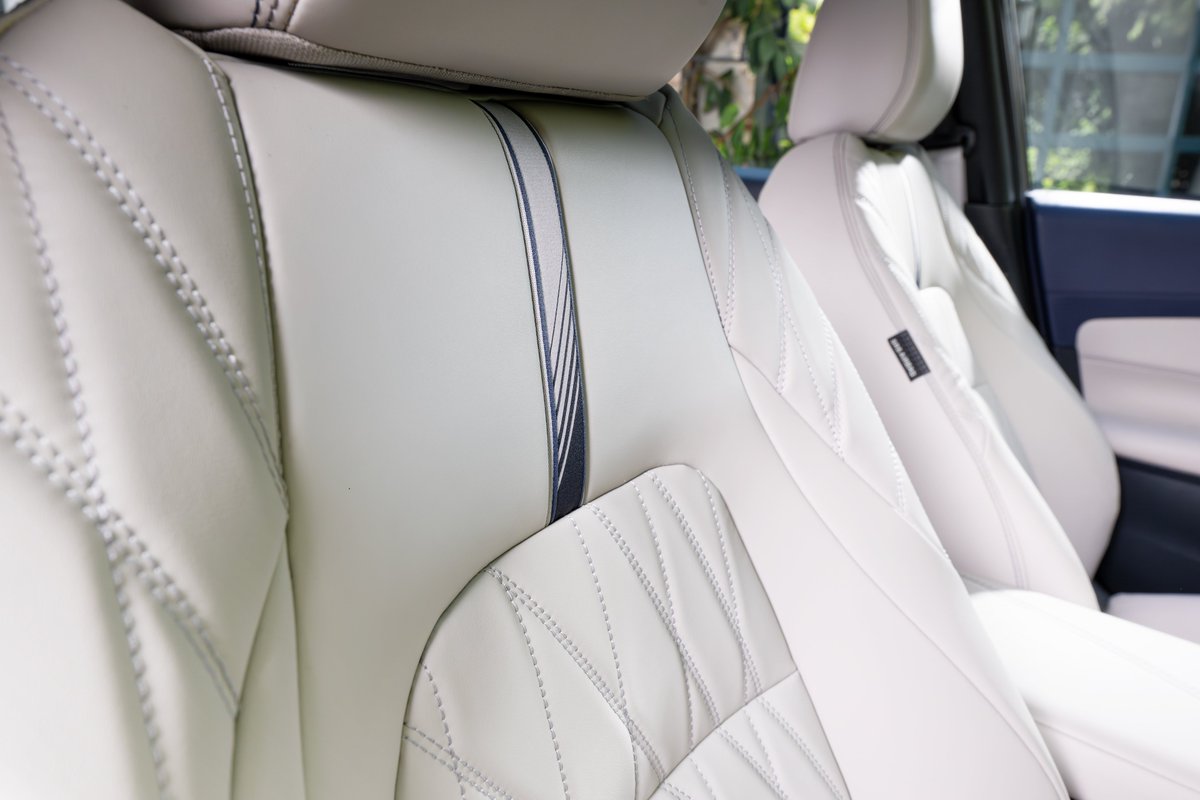 DrivingSouthern's tweet photo. Big news! 🏆 The all-new 2026 #NissanSentra named to Wards 10 Best Interiors &amp; UX list!

• class-leading dual 12.3-inch displays
• top-tier tech
• upscale cabin design ✨ 

Who says an affordable ride can't feel luxurious? 🚗💨

#Wards10Best #CarTech #Nissan #AutoNews https://t.co/8k6p0j9KSE