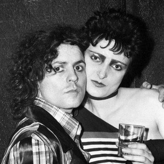 TheExtremeMusi1's tweet photo. Marc Bolan of T-Rex and Siouxsie Sioux from Siouxsie and the Banshees. https://t.co/Mrlw3IvwRj
