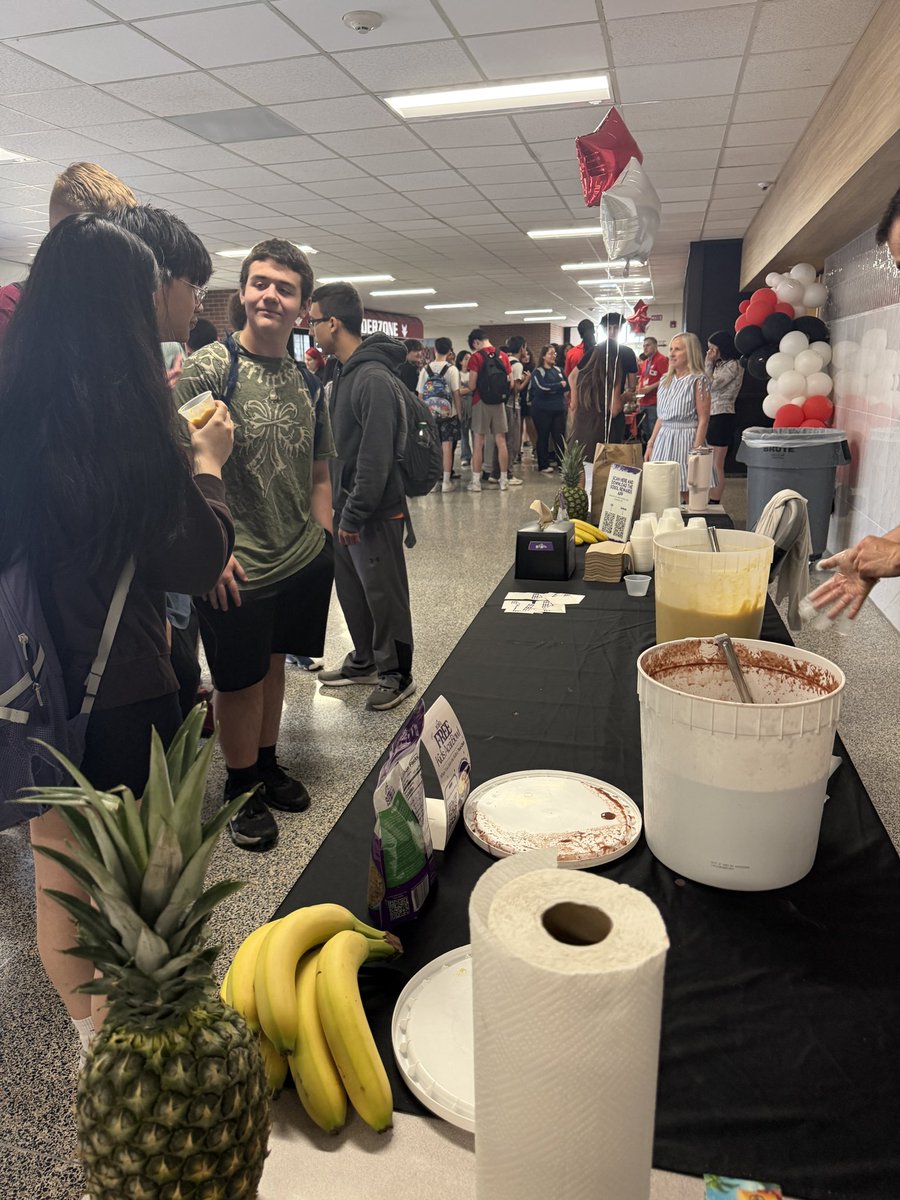 AP_CHS_'s tweet photo. Wellness Day 2026 was an incredible success! 🌿✨ A huge thank you to the Wellness Suite for organizing a day dedicated to self-care, positivity, and well-being. Today, reminded us that wellness matters for our minds, bodies, and community. 💚 @ConnetquotCSD @CHSPrincipal_ https://t.co/NOQZSUXMGD