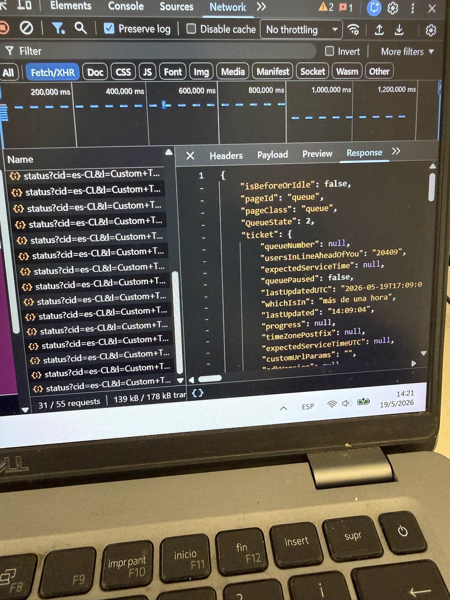 npm run dev ⚓ tweet media