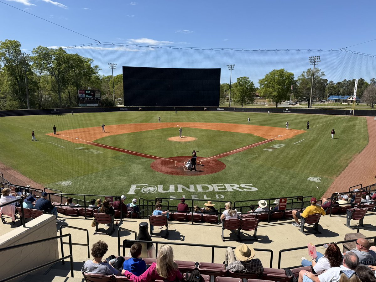 Carolina_Clash's tweet photo. 🚨 Carolina’s Stadium of the Year Top 10

🏆 Number 10
🦅 @WinthropBSB
🏟️ Founders Field
📍 Rock Hill, SC

Pros: Free parking, largest batter’s eye in college baseball, $7 beer, variety of beverages for sale, they bring in food vendors, and no bleachers! https://t.co/jmqLYi7TXN
