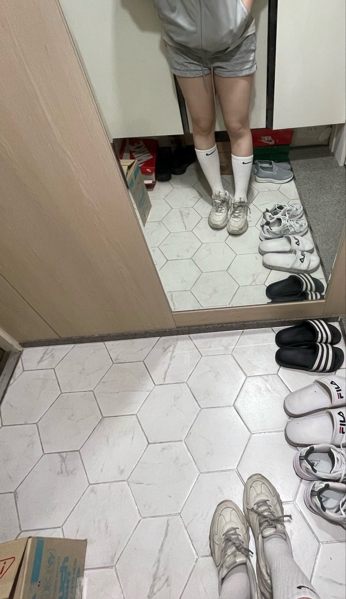 찌닝 tweet media