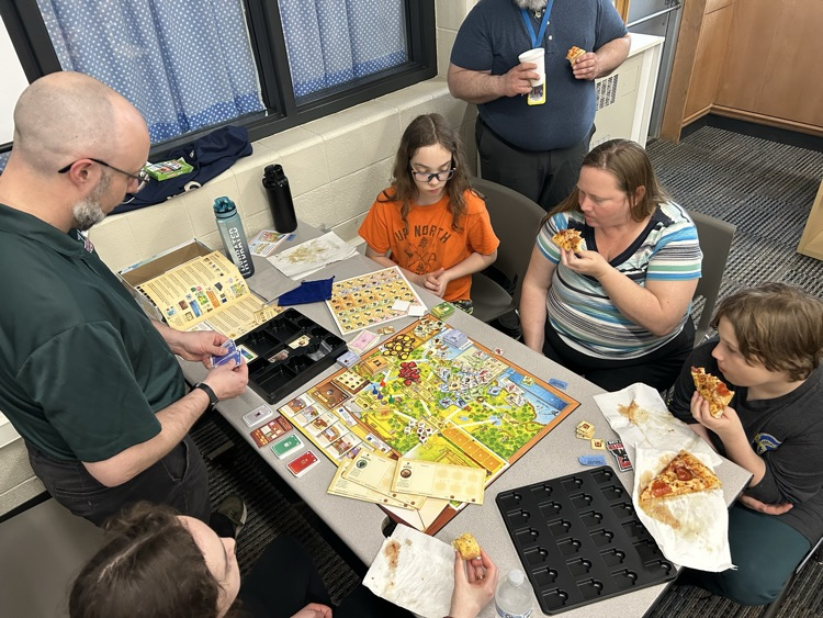 MCCSpartans1's tweet photo. 40 people attended our last Family Game Knights of the year!  We had special visitors from the CMU game design and press program! Next year we may have to meet in the cafeteria! https://t.co/f2YsbQGaw1