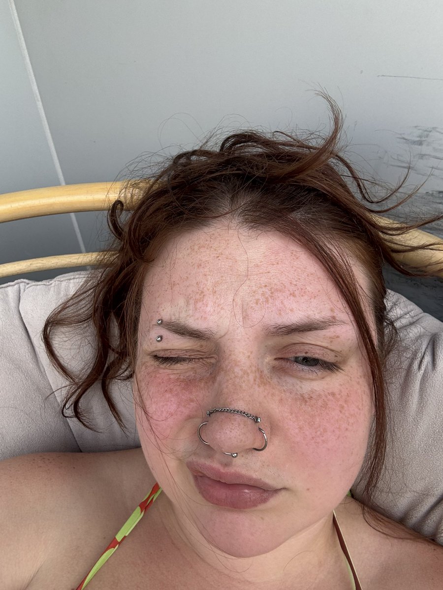 beth🧚🏼‍♀️ tweet media