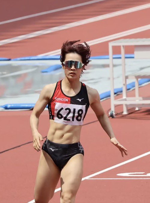 sixpack_luv's tweet photo. 陸上女子のシックスパック腹筋 #腹筋女子 https://t.co/1152RA5osS