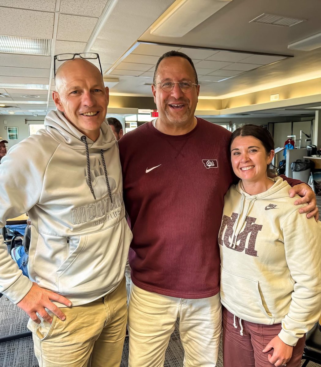 FladagerR's tweet photo. @Coachbk_griz @MontanaGSA @MontanaGrizFB So good to see you again. Enjoyed our visit!! https://t.co/UXMlw2ijP2