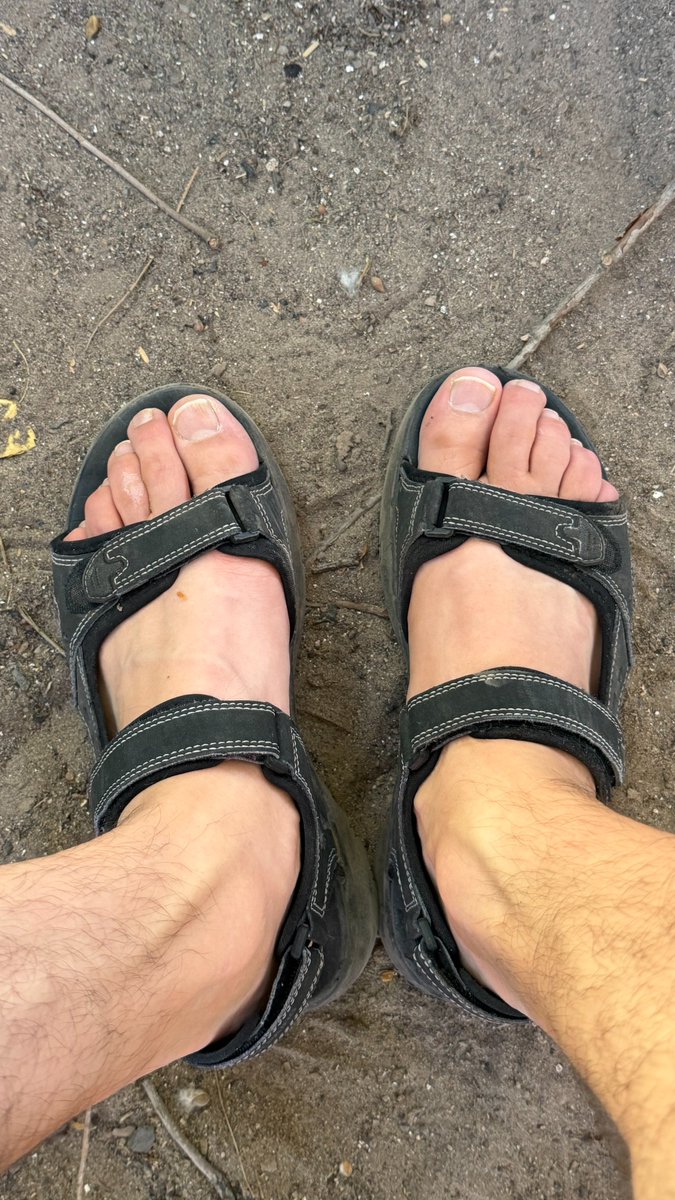 cherub_querub's tweet photo. I went to the river last weekend... 🙃

#FootFetish, #MenFeet, #MaleFeet https://t.co/IBNpkuVBgO