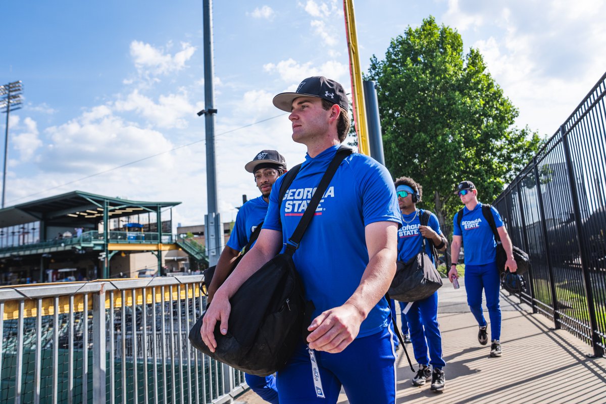 GSU_Base's tweet photo. Ready to go!

#LightItBlue | #BLB https://t.co/LJgHI0gKBy