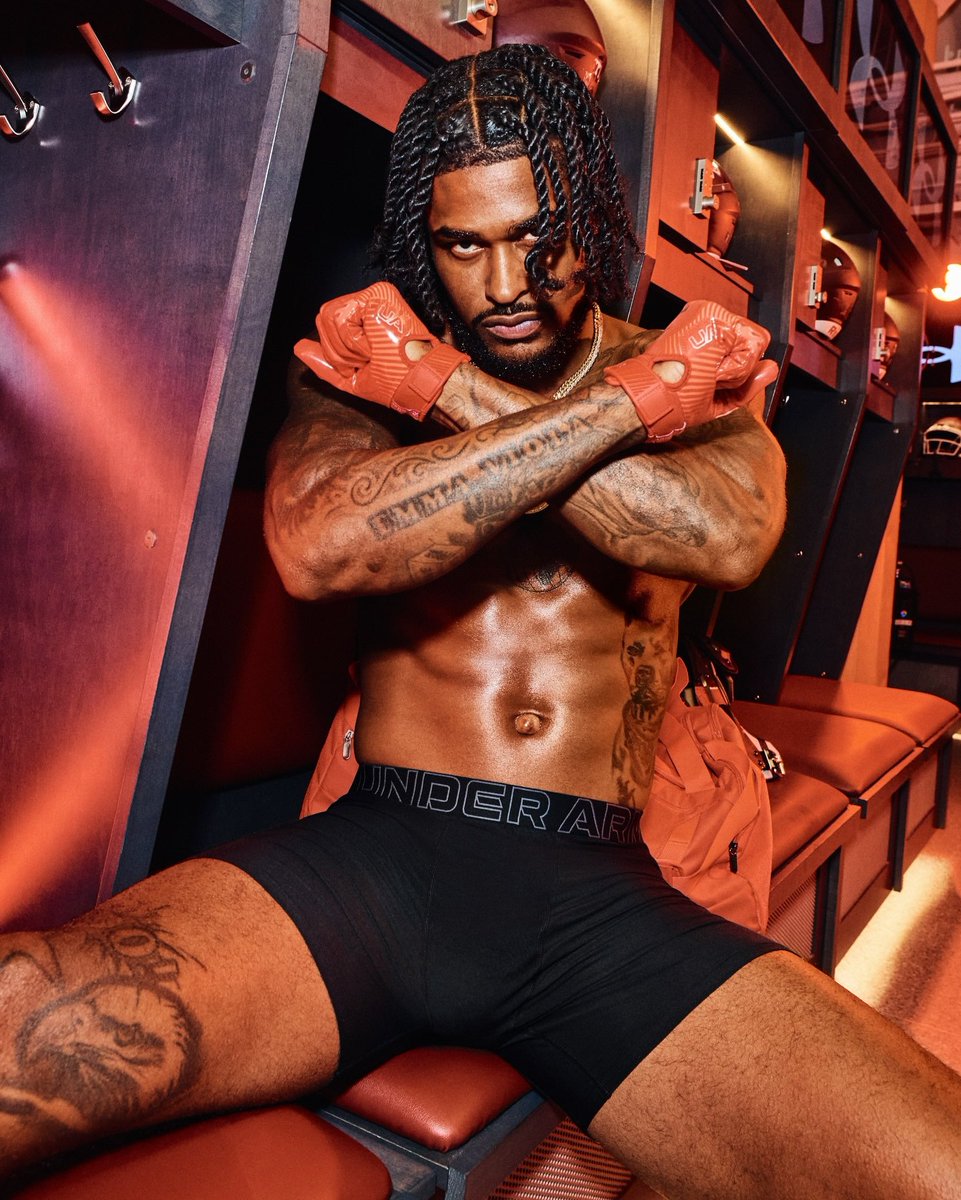 NFL_Thirst's tweet photo. Kayaune Ross https://t.co/d68bs2KKbc