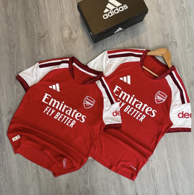 Tee_Davids's tweet photo. @BolanleCole I am interested please ... #COYG https://t.co/m0GZBm5jhq