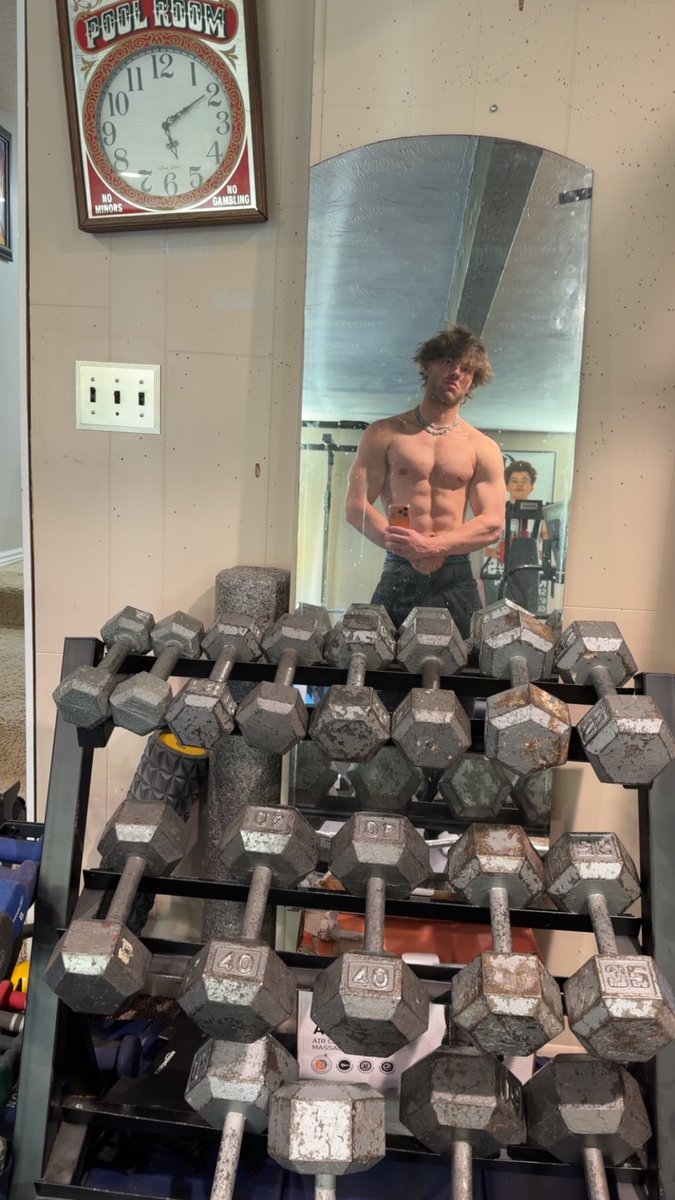 KoltonSmitty tweet media
