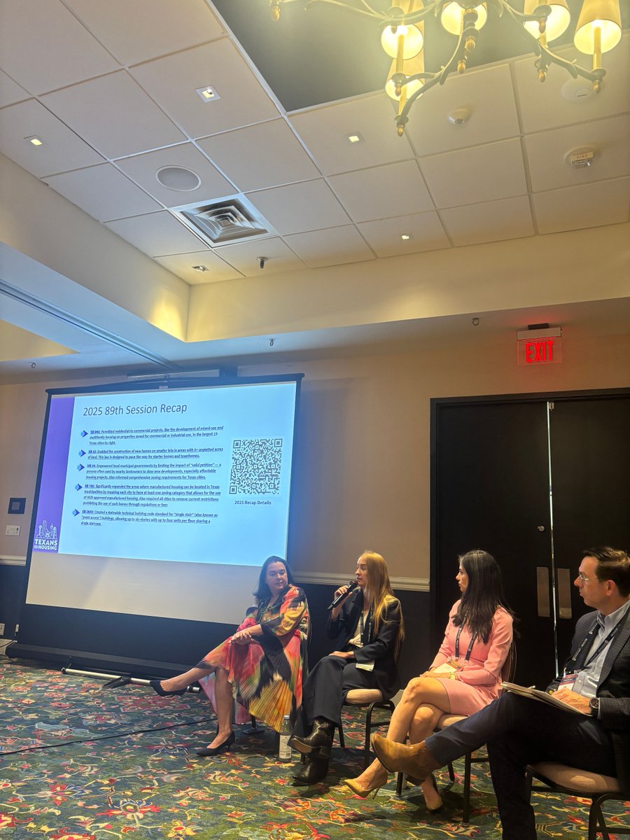 TXReasSolutions's tweet photo. Texas needs housing freedom. 🏠🤠⚡

Families are paying more because rules, delays, and RED TAPE block MORE HOMES.

At CNU’s “Multiplying the Middle” panel, Duke McLarty of Groundwork Arkansas, Rep. @NicoleClowneyAR, Felicity Maxwell of @TexansHousing, and Brita Wallace of @TXReasSolutions showed how Arkansas + Texas can share what works.

Texas needs to END RED TAPE and build HOMES families can afford. 🔥

#TXLege #TexasHousing #HousingReform #MoreHomes #CNU