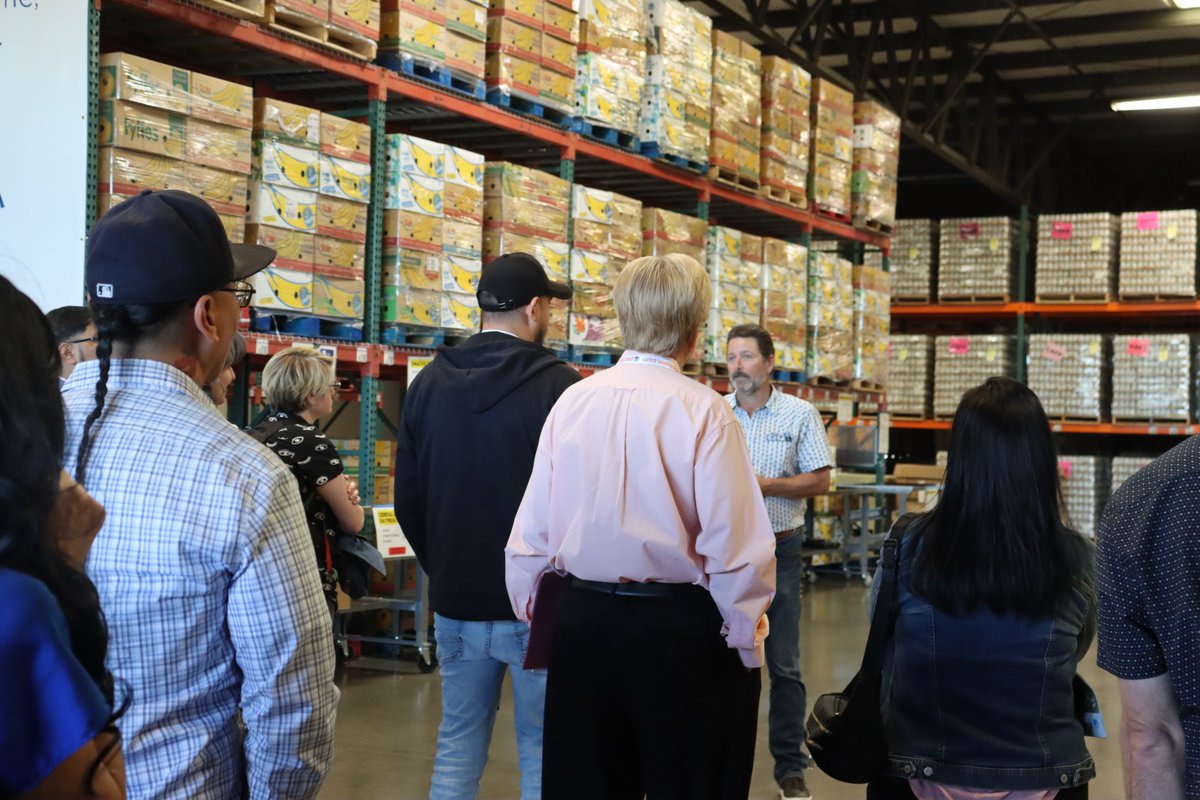 SacFoodBank's tweet photo. Yesterday, we proudly hosted food bankers and anti-hunger advocates from across the state as part of the @CAFoodBanks Food ACCESS Conference. https://t.co/blEbxNTcFD