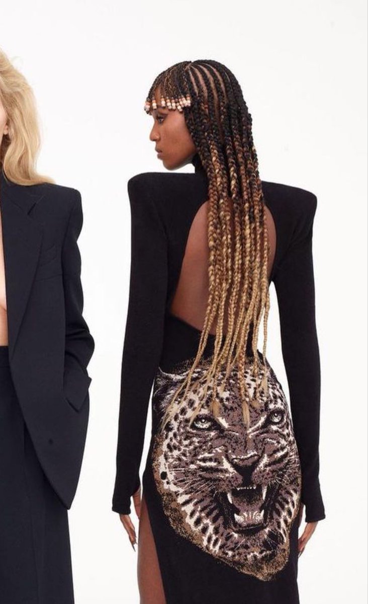 slykay30's tweet photo. The Models versus Nicki Minaj https://t.co/0rfg09WyFv