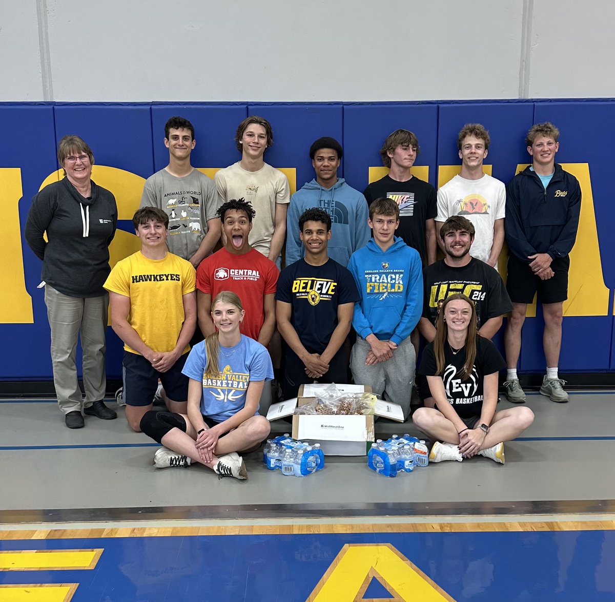 EV Boys Track tweet media