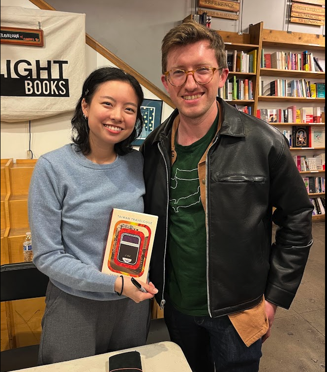 HWBMan's tweet photo. Lin King is an International Booker Prize winner! Much congratulations. Pick up "Taiwan Travelogue" today! https://t.co/x7orwaEywU