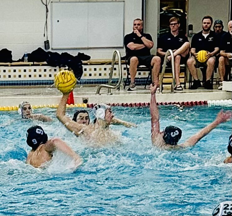 YorkAthletics's tweet photo. Boys’ Water Polo
IHSA Super Sectional 
York wins 9-3 over New Trier and heading to STATE!!  Congratulations DUKES!! https://t.co/WePzo7YQrE