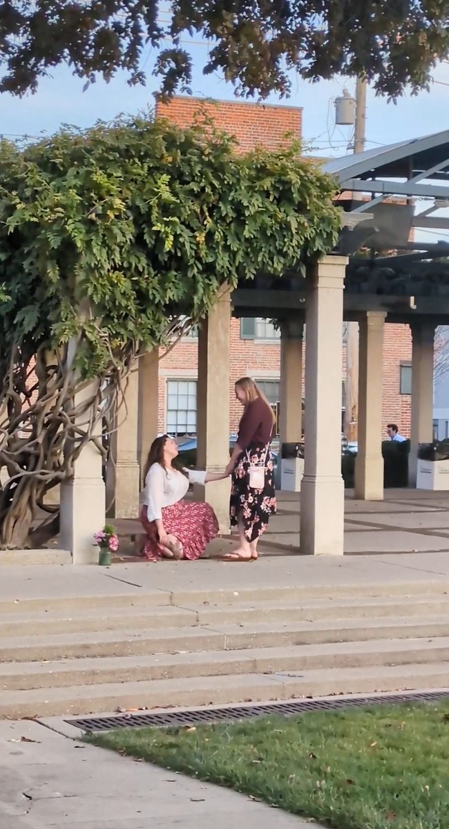 Rhaized1's tweet photo. 3 years ago today kenna and i "met up" for what we realized was our first date (gotta love sapphic uncertainty). all these years and memories later, we've built such a rich and full life together! hard to remember what life was like without her. i'm just so grateful ♥️ https://t.co/VUegcZJUFW