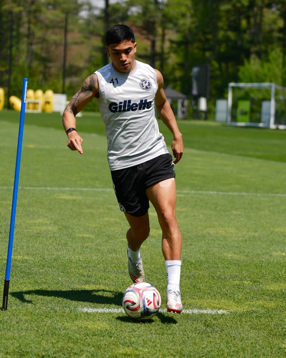 New England Revolution tweet media