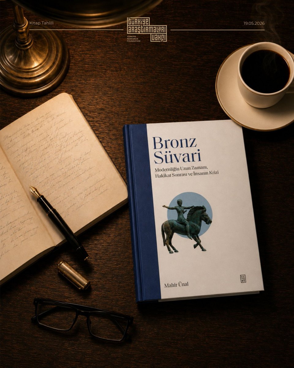 tavakfi's tweet photo. 📚 Dr. Fatih Muslu (@fmuslu), Sn. Mahir Ünal'ın (@mahirunal)'ın "Bronz Süvari" kitabını değerlendirdi.

Vakıfımız bünyesinde yürütülen "Kültür Meselelerimiz" atölyesinin fikri hasılası olan eserin tahlilini incelemek veya indirmek için ⬇️ https://t.co/utmuGWbkZv