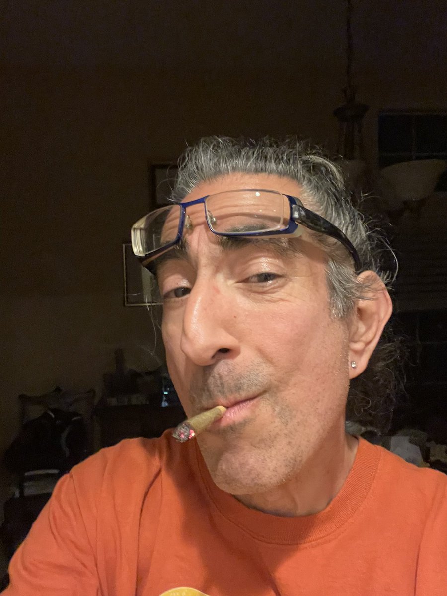Eric, your favorite biblionerd. tweet media