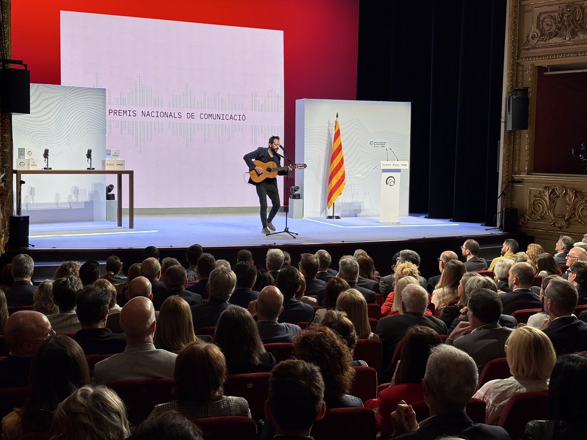 Junts Parlament tweet media