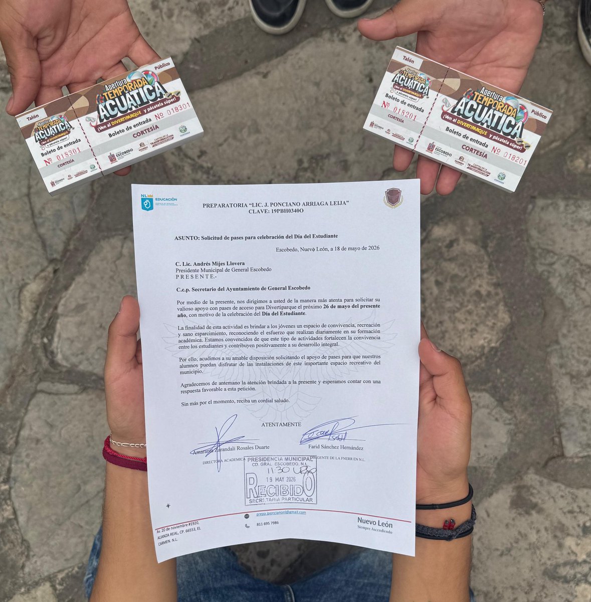 FnerrrLeon's tweet photo. 🗣️🔥¡POR LOS ESTUDIANTES!🔥🗣️
El día de hoy integrantes de la FNERRR en la Ponciano fueron a la presidencia de Escobedo a solicitar el apoyo del alcalde Andrés Mijes, para poder tener el acceso a un parque para que los estudiantes puedan celebrar este próximo día del estudiante. https://t.co/34yHoswBLg