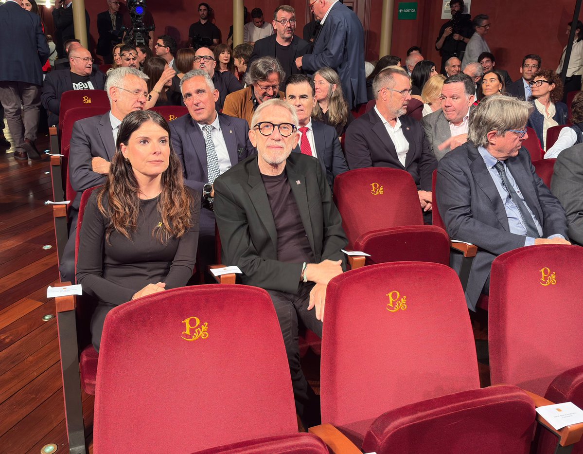 Junts Parlament tweet media