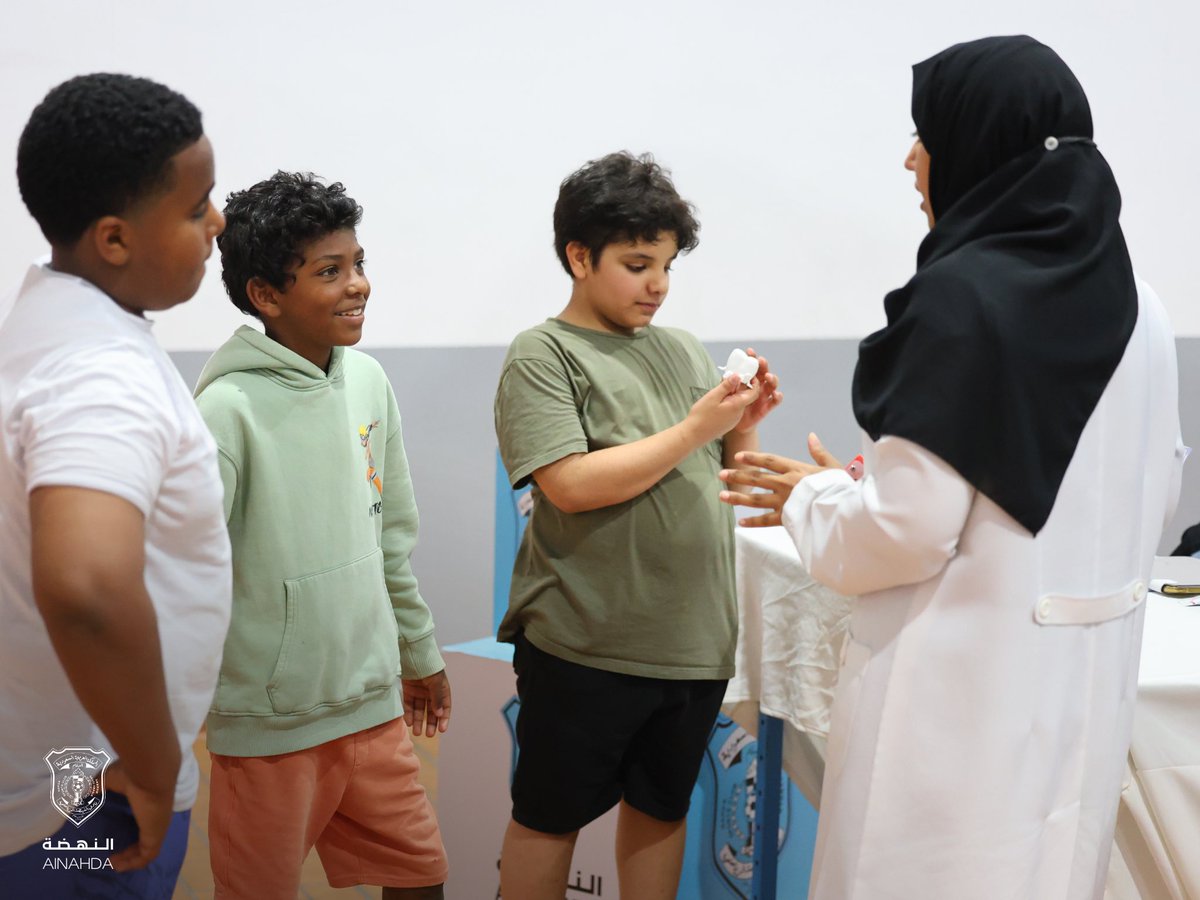 Al_NahdahFC's tweet photo. لأن الابتسامة الصحية تبدأ بالوعي مبادرة “أطمن” لنشر ثقافة العناية بصحة الفم والأسنان 🩵🦷

#النهضة https://t.co/thobFlzEUQ