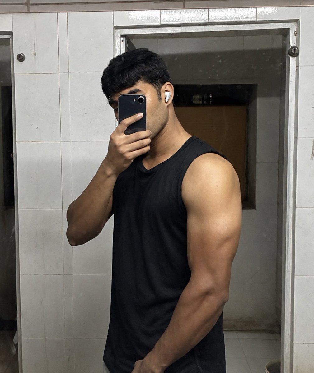 Prateekaaryan 𝕏 tweet media