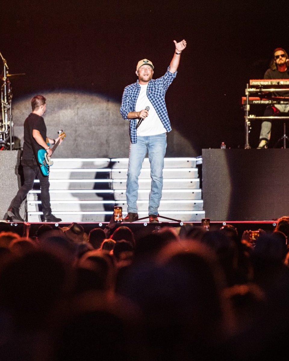 Carolina Country Music Fest tweet media