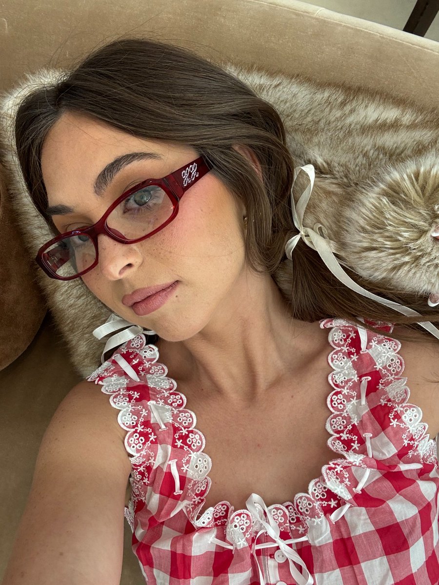 Riley Reid tweet media