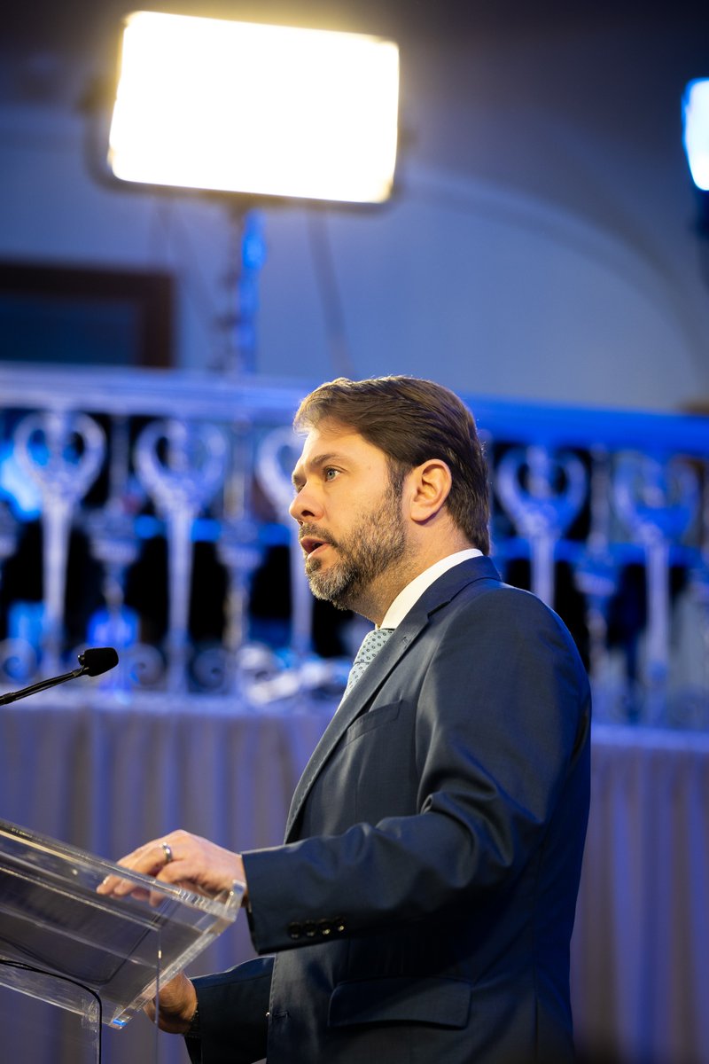 Senator Ruben Gallego tweet media