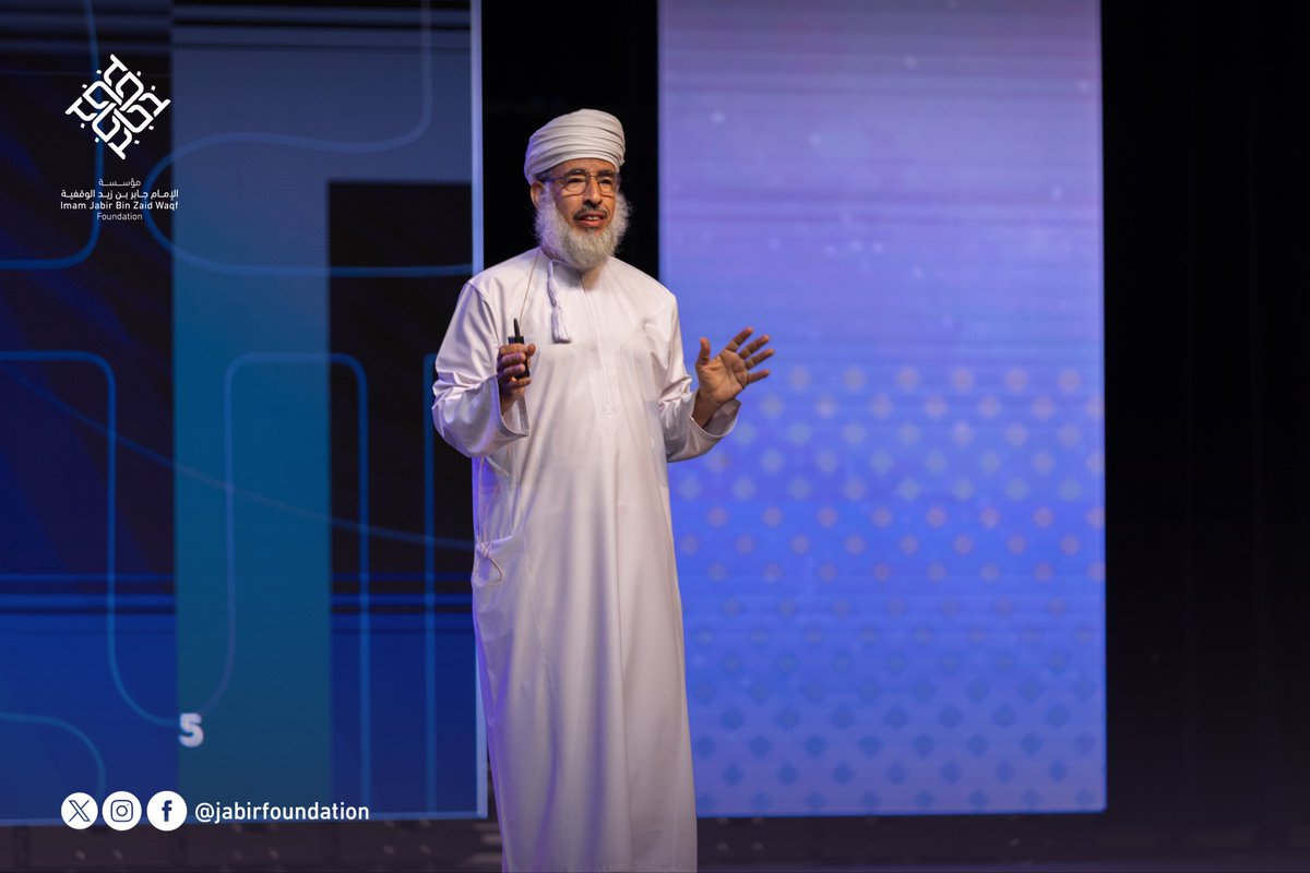 JabirFoundation's tweet photo. ليست كل المفاهيم المتداولة حقائق، وبعض الأسئلة تستحق أن تُناقش بعمقٍ ووعي.

مفهوم الخلاص بين الغيب والمادة
محاضرة فكرية قدمها الدكتور سيف بن سالم الهادي، تتناول مفاهيم العلاج بالطاقة والخطاب الطاقي المعاصر، في طرحٍ نقدي يلامس الأبعاد الفكرية والفلسفية والنفسية لهذه الظواهر. https://t.co/Ye1OiDzMnS