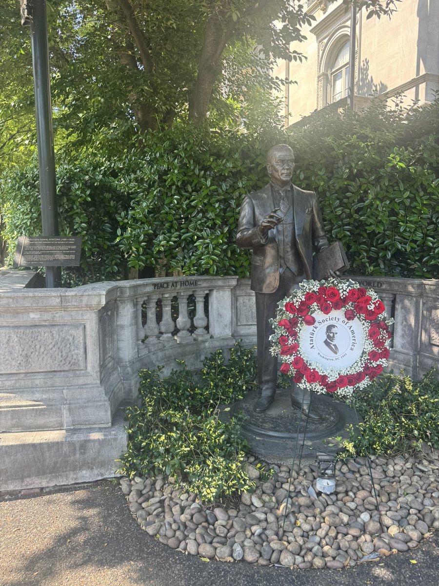 ekavas20's tweet photo. Residence of the Turkish Ambassador Washington DC https://t.co/8hdmkyX0mc