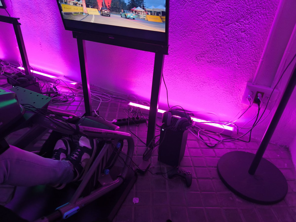 SKYHAMMER 🇪🇸💎 XBOX, Playstation y WARHAMMER! tweet media