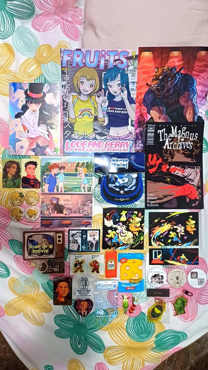 tamagoatchie's tweet photo. My #CF22 haul + trades / gifts!!
Thank you so much!!!! <3 https://t.co/yqumSGnABo