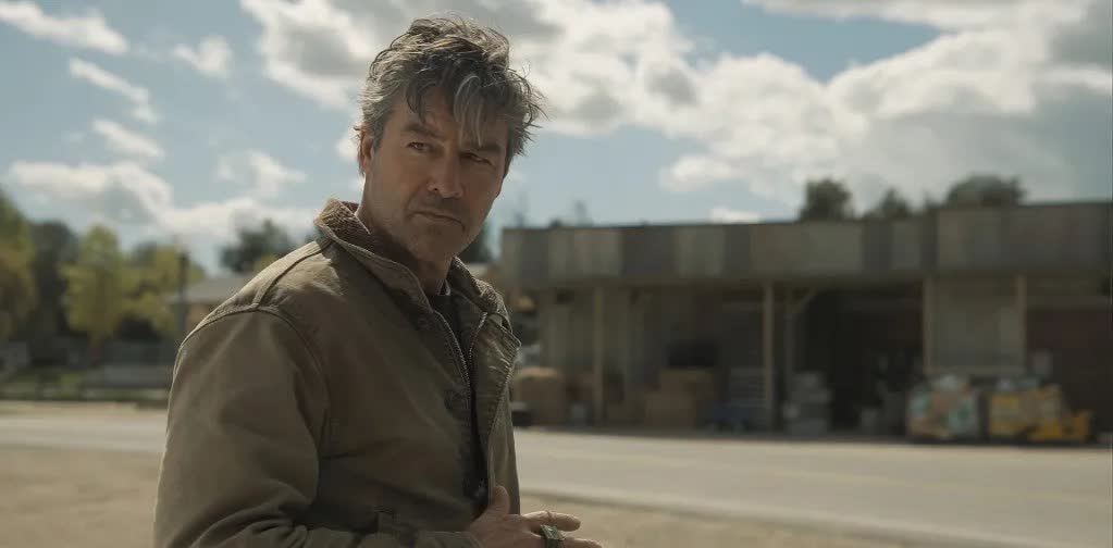 Fansplain tweet media