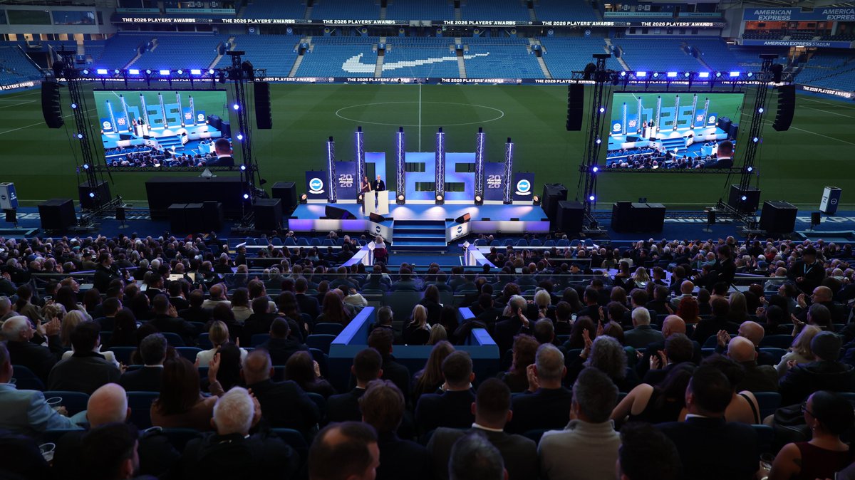 Brighton & Hove Albion tweet media
