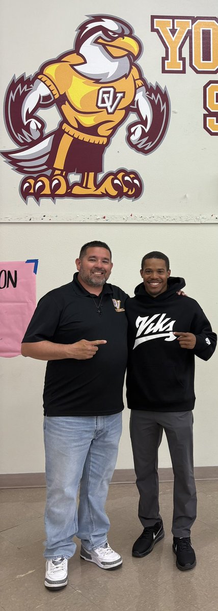 Coach Daniel Hernandez tweet media