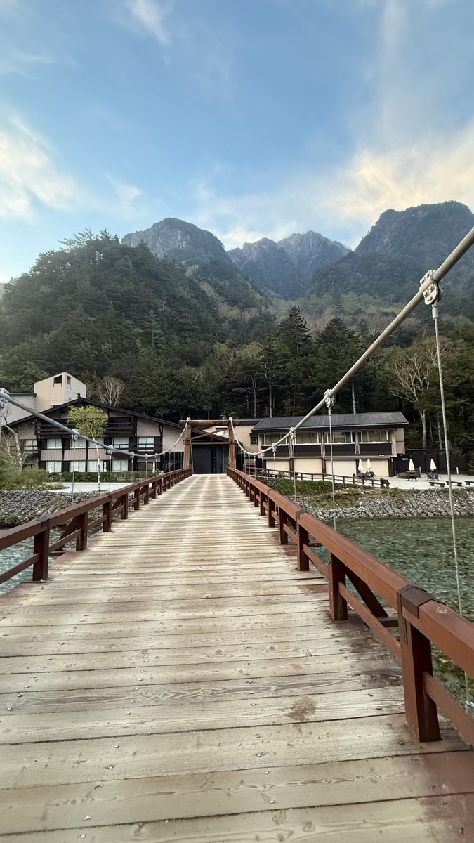 登山のYouTuberりょーじ tweet media