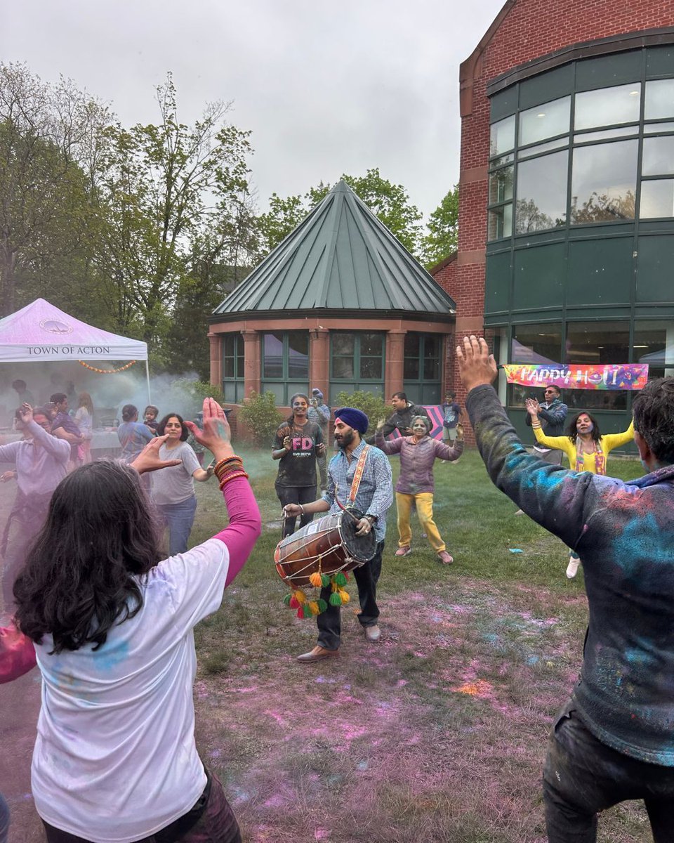 ActonMemLibrary's tweet photo. Thank you to everyone who came out to celebrate our Holi event on May 9th! 🌈 It was such a fun and vibrant day, and we’re so grateful to share it with this amazing community.

Want to relive the fun? Check out our public Facebook album here:
https://t.co/0Z9lijprcz https://t.co/G9g8DoPa2m