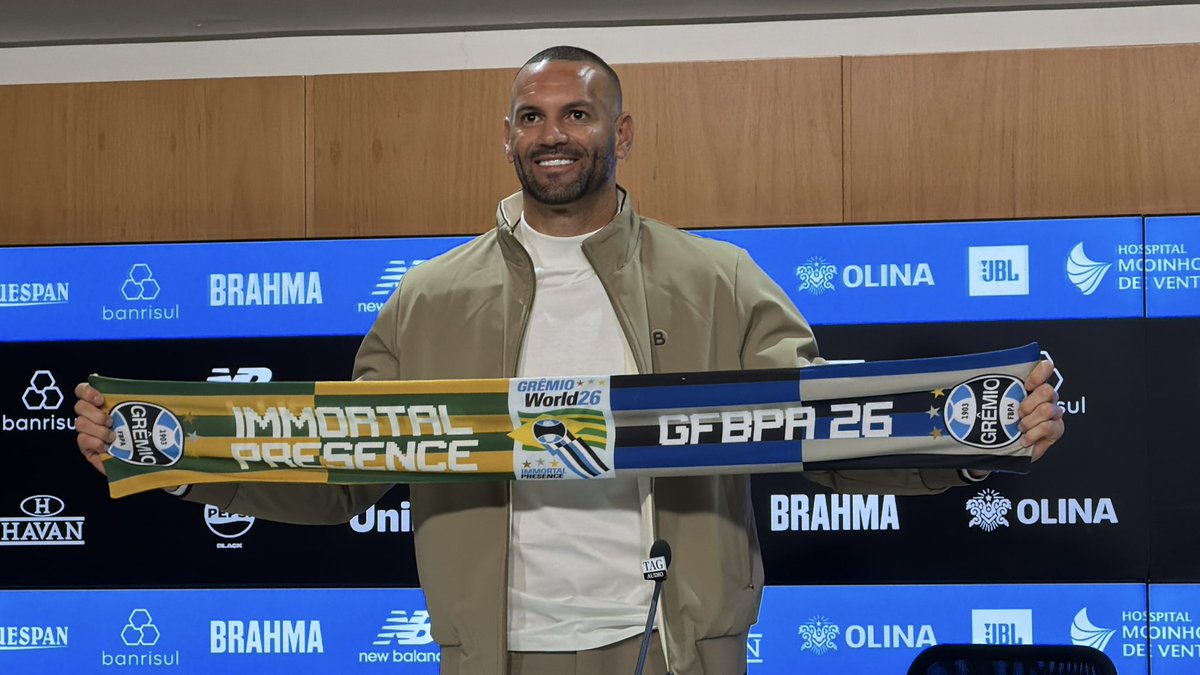 nicolyowicki's tweet photo. Alô Grêmio, vamos vender essa manta? Eu quero https://t.co/m0Szk5gGtb