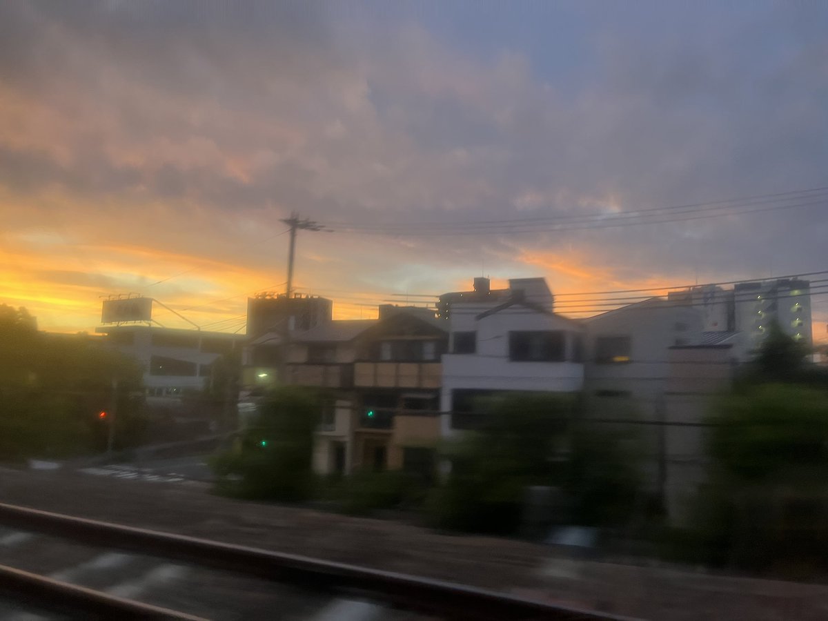 aYa825 tweet media