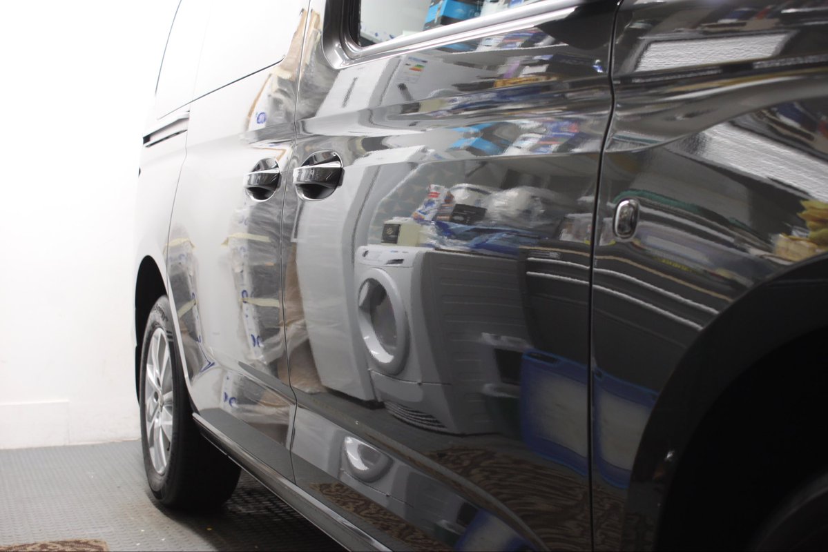 Divinedetail tweet media