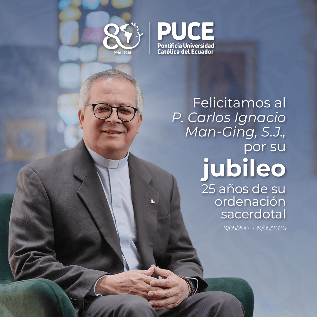 PUCE_Ecuador's tweet photo. Felicitamos a nuestro rector, P. Carlos Ignacio Man-Ging, S.J., por sus 25 años de ordenación sacerdotal. ✨🙏

Su vocación, entrega y liderazgo han acompañado el crecimiento de una comunidad que entiende que el conocimiento cobra sentido cuando genera impacto. 💙

Que la Madre La Dolorosa acompañe y guíe siempre su camino.